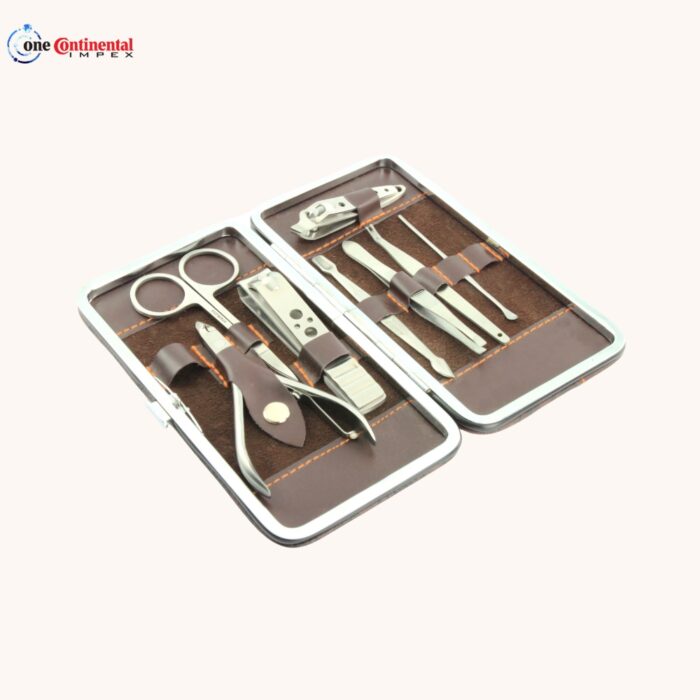 Manicure / Pedicure Kits